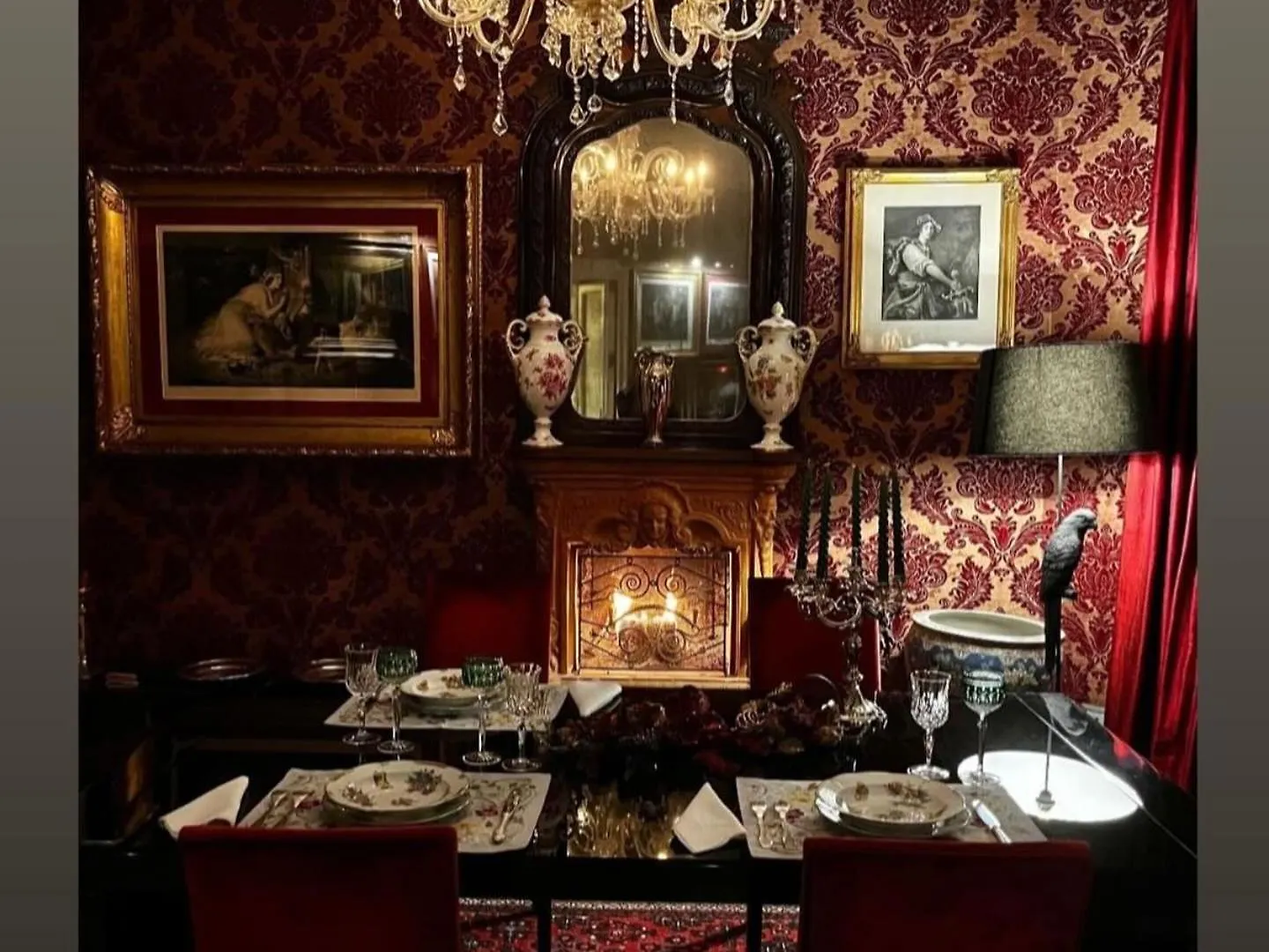 Luxury Room In Central Art Nouveau Building Next To Metro Station Milaan Bed & Breakfast