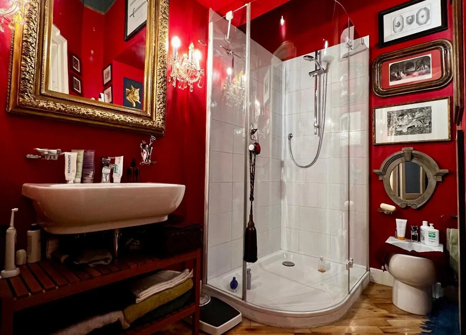 Luxury Room In Central Art Nouveau Building Next To Metro Station Milaan 0*,